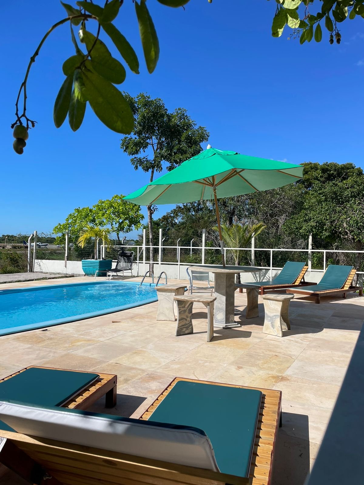 Foto da área da piscina2